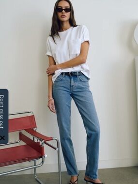 Abercrombie The Straight Mid Rise Jeans 25 EXTRA SHORT XS